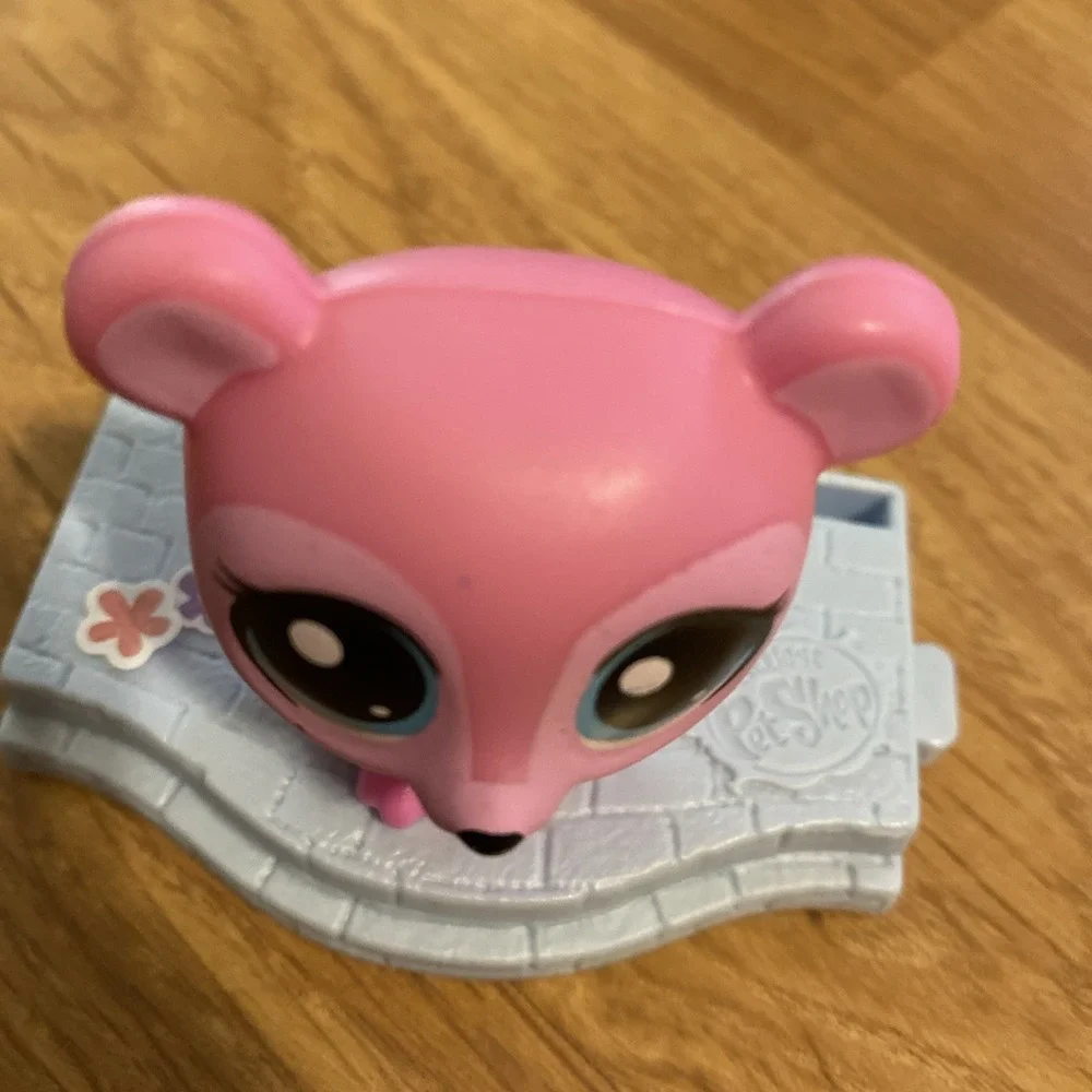 2015 McDonald's Littlest Pet Shop LPS Pink Bear Happy Meal Toy‎